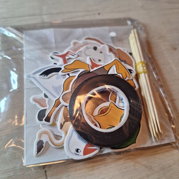 Farmyard Themed Birthday Party Decoration Streamer Banner Animals Cake Topper - Picture 5 of 7